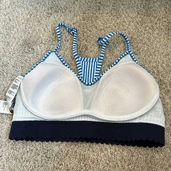 New Balance x J Crew Sports Bra - Picture 4 of 5